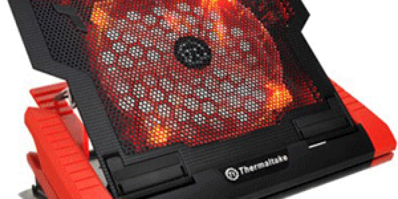 Hype of the Day: Huge Laptop Cooler from Thermaltake